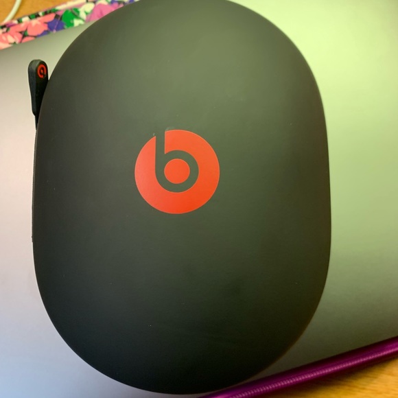 Beats Studio 3 Wireless - Picture 3 of 4